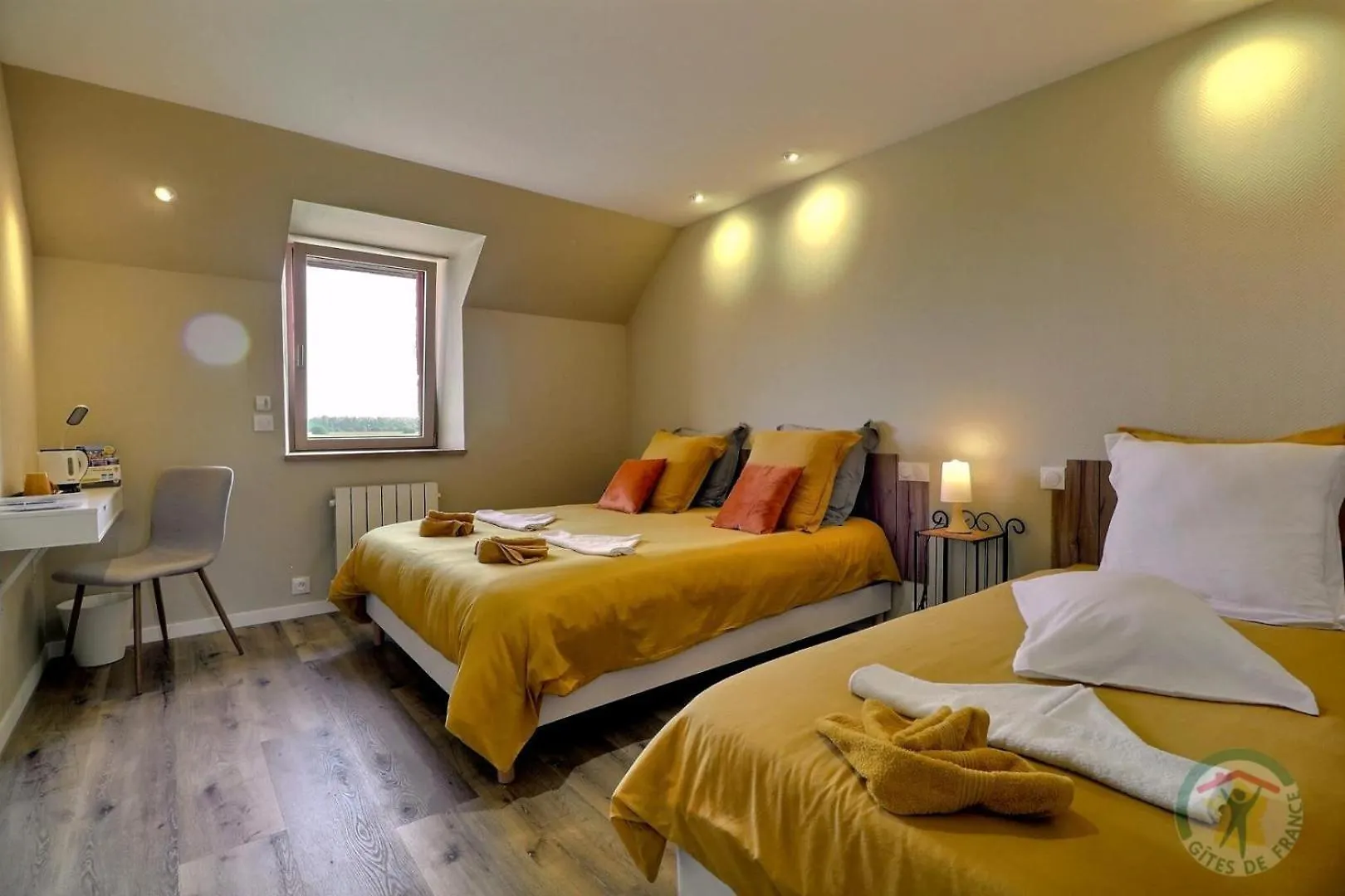 La Ferme De La Begossiere Bed & Breakfast Roz-sur-Couesnon