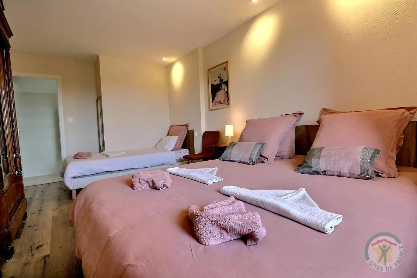 La Ferme De La Begossiere Bed & Breakfast Roz-sur-Couesnon